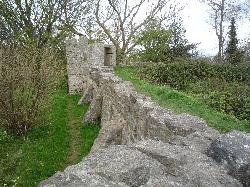 Aberlleiniog Castle